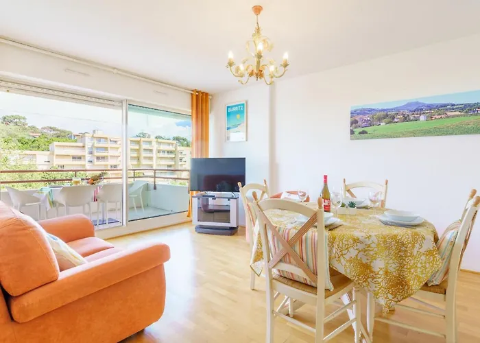 Apartment Les Jardins Victoria-2 By Interhome