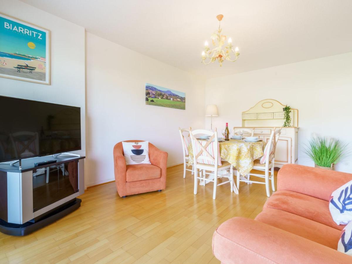 Apartment Les Jardins Victoria-2 By Interhome Biarritz