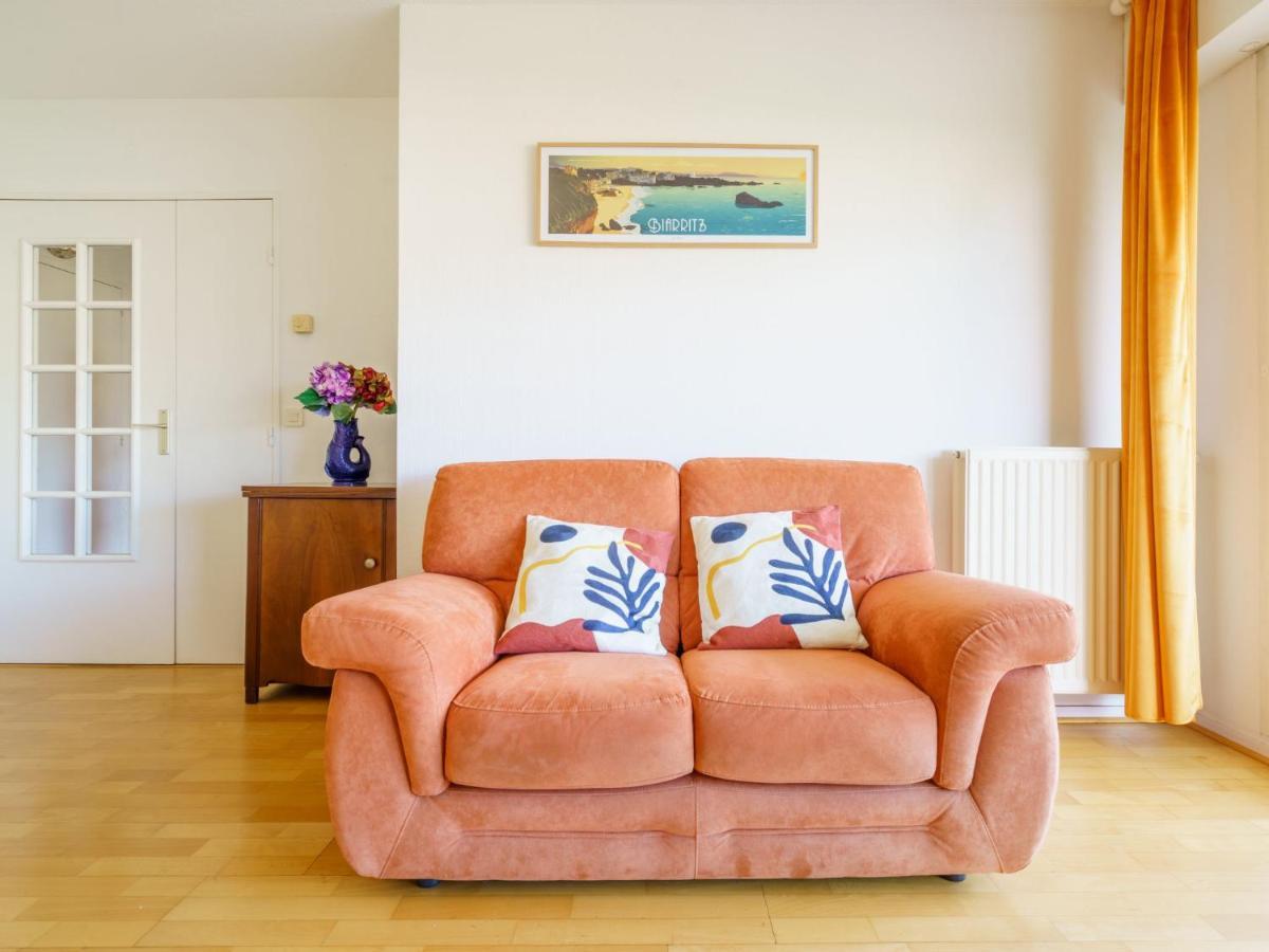 Apartment Les Jardins Victoria-2 By Interhome Biarritz